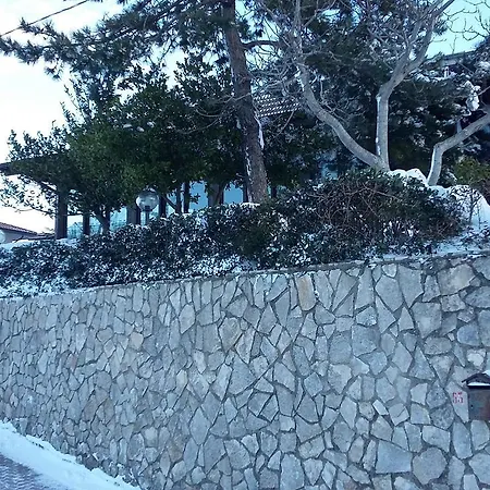 La Collinetta Sas 2* Montazzoli
