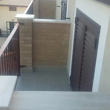 La Collinetta Sas 2* Montazzoli